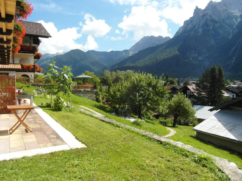 Haus Sonnenruh Apartment Mittenwald